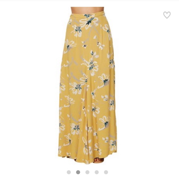 O'Neill Dresses & Skirts - BRAND NEW O’Neill maxi skirt
